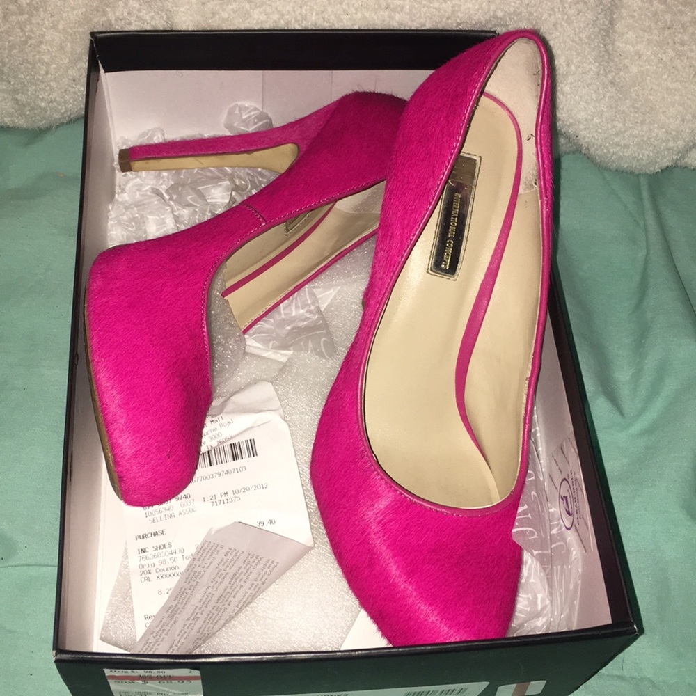 ⁉️SOLD⁉️ Inc Hot Pink Real Fur Calf Dyed Heels